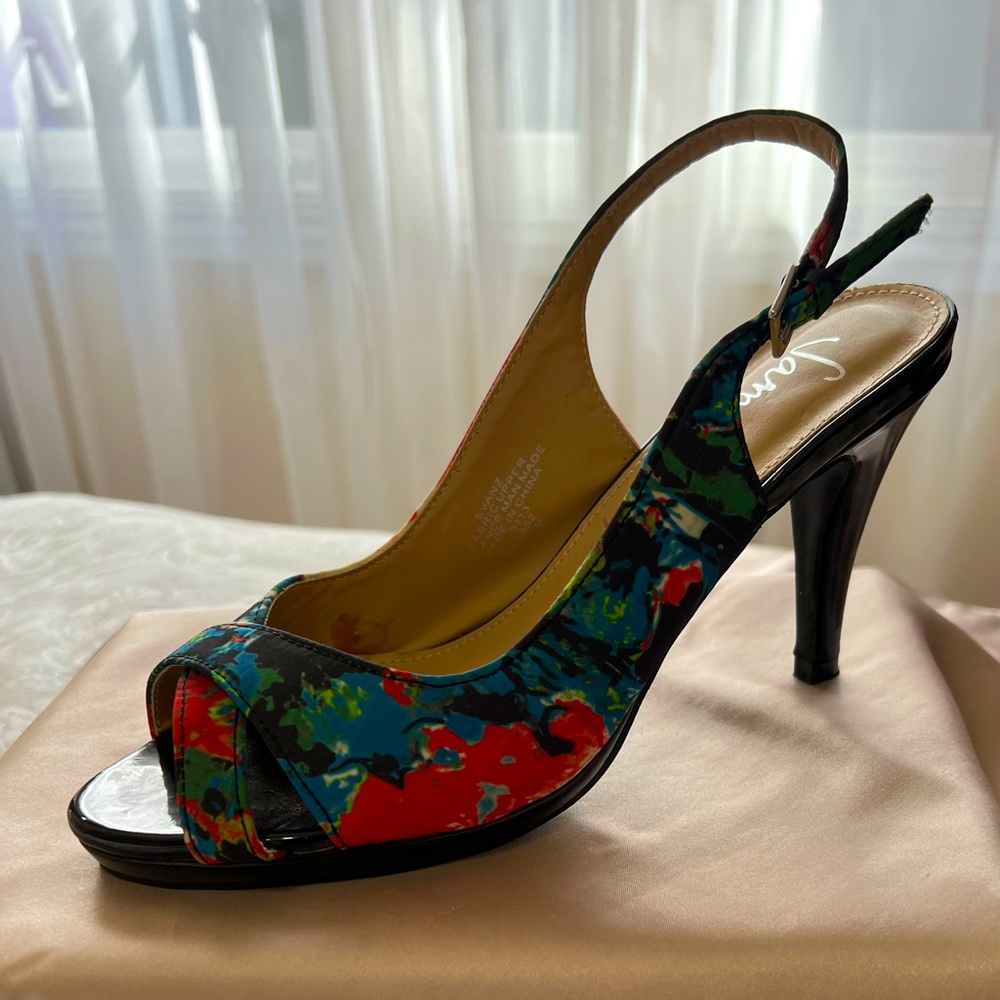 Sam & Libby heels